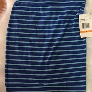 Eyeshadow skirt size small